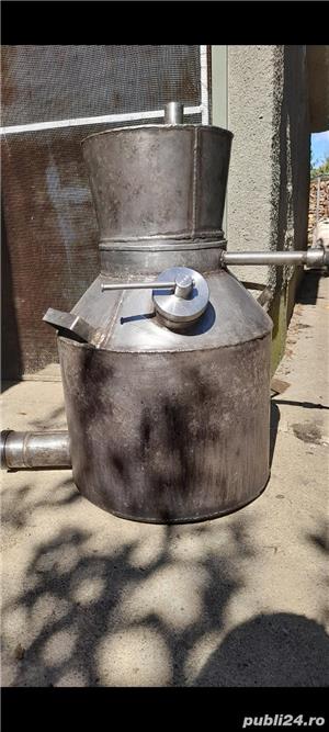 Abric și cazan de țuică