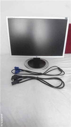 Dezmembrez monitor Lg