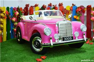 Masinuta electrica pentru copii Mercedes 300S Oldtimer 12V 2x35W PINK