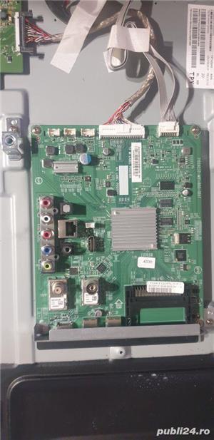 Dezmembrez smart tv Philips 43pfs5803 12 - imagine 3