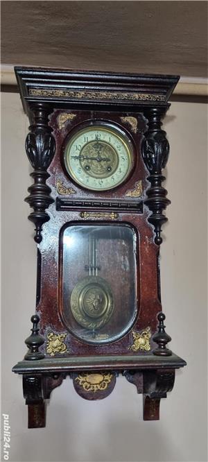 Vând ceas vechi de perete 