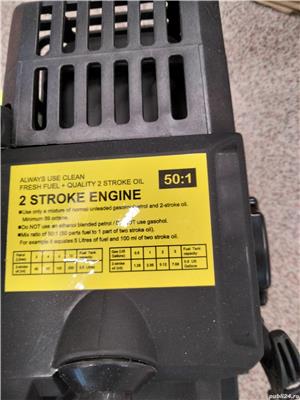 Generator curent ptr camping sau pescuit foarte silentios - imagine 4