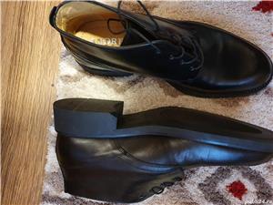 Vand ghete barbatesti negre, noi, masura 44