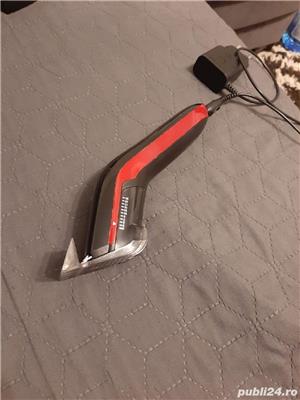 Mașina de tuns Philips