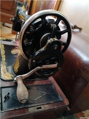 Mașină de cusut manuala Singer, an 1926 - imagine 8