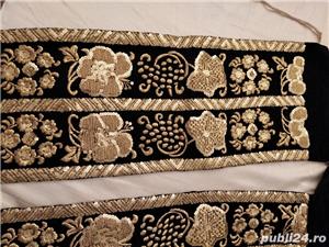 costum national femei impecabil - imagine 2