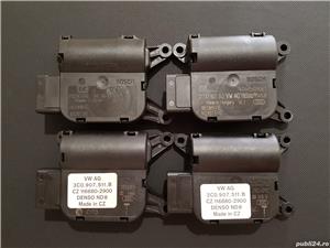 Motoraș, actuator, servomotoraș clima VW Passat B6, B7, Golf V, Touran, Tiguan, Seat, Skoda.