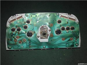 Ceasuri bord Tico cu bed martor de benzina (model rar) - imagine 2