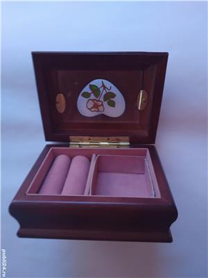 Caseta bijuterii din lemn - imagine 2