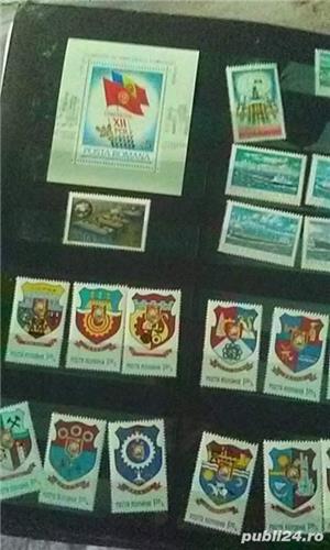 De vanzare clasor cu 179 de timbre. - imagine 2