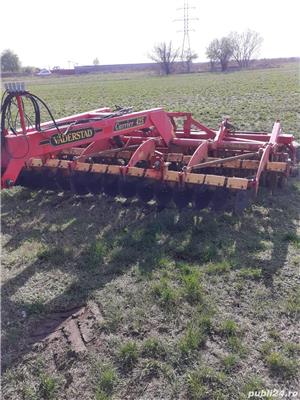Grapa cu discuri V derstad CARRIER 425, an 2010, lățime de lucru 4.25 netri, anvelope si discuri noi - imagine 4
