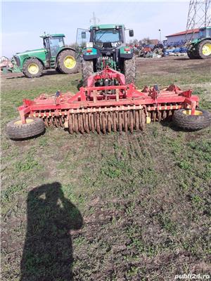 Grapa cu discuri V derstad CARRIER 425, an 2010, lățime de lucru 4.25 netri, anvelope si discuri noi - imagine 6