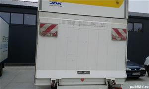 Mercedes-benz sprinter  516  se   conduce   cu  B - imagine 3