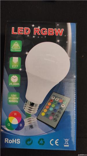6 Becuri LED, albe, cu RGB, cu WiFi, cu telecomanda - imagine 10