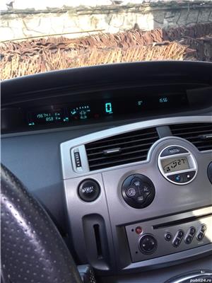 Renault Grand Scenic  - imagine 9