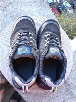 Bocanci protectie noi Lucky Line, mar 39 (24.5 cm) made in Germany. - imagine 3