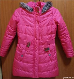 Scurta iarna pentru fete, LC Waikiki, cu gluga, marimea 140