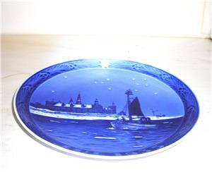 Farfurie de perete 1935, portelan, Christmans Plate - design Ch. Benjamin-Olsen, Royal Copenhagen - imagine 7