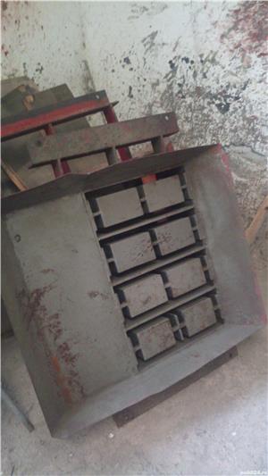 Vibropresa bolțari și bordura pietonala - imagine 3