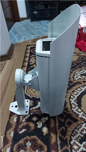 Suport si protectie pentru camera de supraveghere 