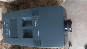 Proiector profesional ASK IMPRESSION 970 pentru ecrane mari ,concerte ,conferinte