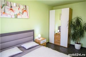 Inchiriez apartamente cu 2 si 3 camere pe regim hotelier - imagine 2