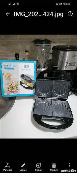 Vând sandwichmaker star Light nou nouț, are o. Mica ciobitura in spate la plastic puțin vizibila.  - imagine 6