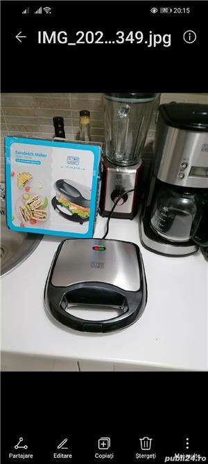 Vând sandwichmaker star Light nou nouț, are o. Mica ciobitura in spate la plastic puțin vizibila.  - imagine 8