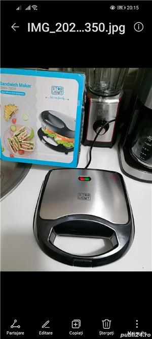 Vând sandwichmaker star Light nou nouț, are o. Mica ciobitura in spate la plastic puțin vizibila.  - imagine 10