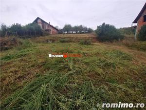 LOC DE CASA CU PANORAMA SUPERBA - imagine 2