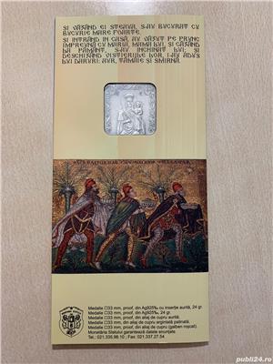 Felicitare medalie Crăciun religios 2010, aliaj de cupru, Monetăria Statului - imagine 3