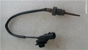 Senzor temperatura gaze evacuare. 147308126R. Nou si original Renault  - imagine 2