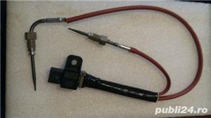 Senzor temperatura gaze evacuare 226400216R . Nou si original Renault. 