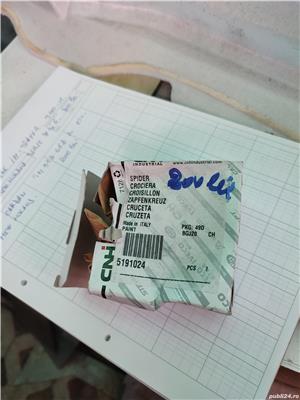 Cruce cardan pentru tractoare mici NEW HOLLAND