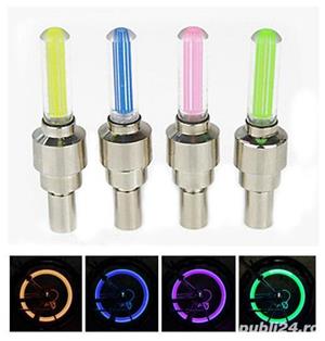 Set 4x LEDuri pentru valve roti masina motocicleta bicicleta bec led auto bike cu senzor +CADOU! - imagine 3