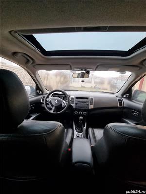 Mitsubishi Outlander  - imagine 3