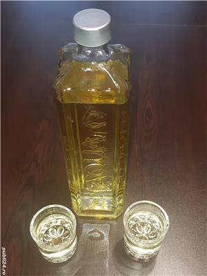 Vând țuică și  pălincă de prună 