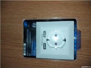 Priză cu impamantare,  încastrată cu 2 porturi USB, putere totală 5V 2.1A, intrare: AC 250V 50Hz