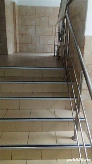 Zugravire scari de bloc