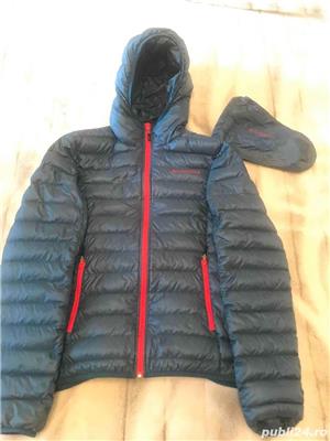 Geaca cu puf Adastra