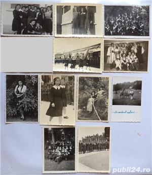 11 fotografii fete de colegiu, anii '40, pentru colecționari