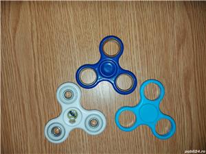 Jucarie anti stres fidget spinner cu rulmenti,  buc = 3 (folosite)