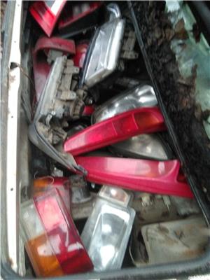 Faruri stopuri măști spoilere tregere volane