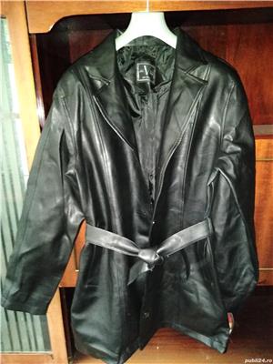 Jacheta blana pentru femei