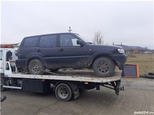 Dezmembrez nissan terrano ii 5p  2.7 tdi 125cp an 2002   - imagine 4