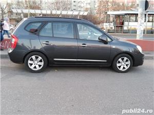 Kia Carens MPV - imagine 6