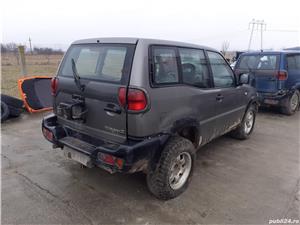 Dezmembrez nissan terrano ii 3p 2.7 tdi 125cp an 2001 ! - imagine 3