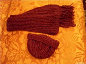 Set caciula si fular grena, tricotate manual