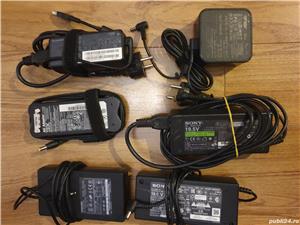Alimentatoare laptop