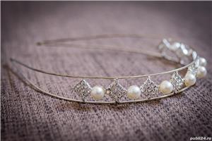 Diadema argintie pentru mireasa